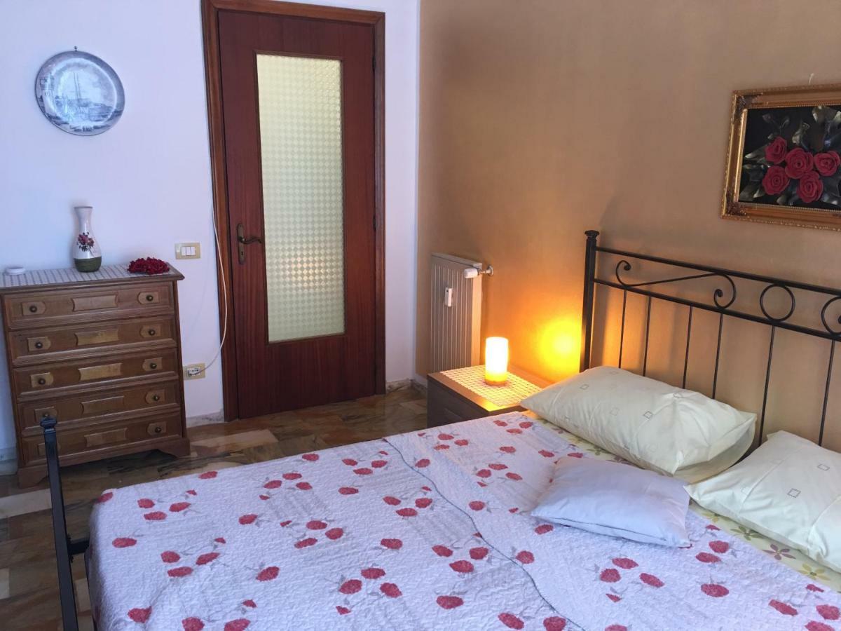 Casa Elena Lejlighed Albisola Superiore Eksteriør billede